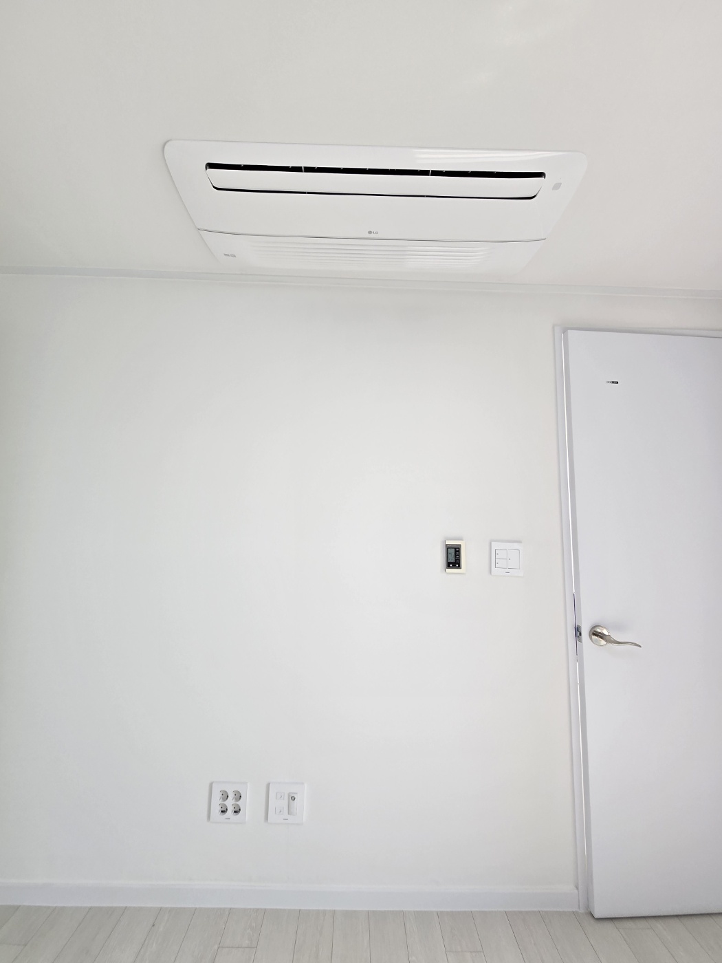 /user/l/lohasinterior/editor/2506/f884101486200a97af003da65c79a84d_1748780421_7901.jpg 이미지크게보기